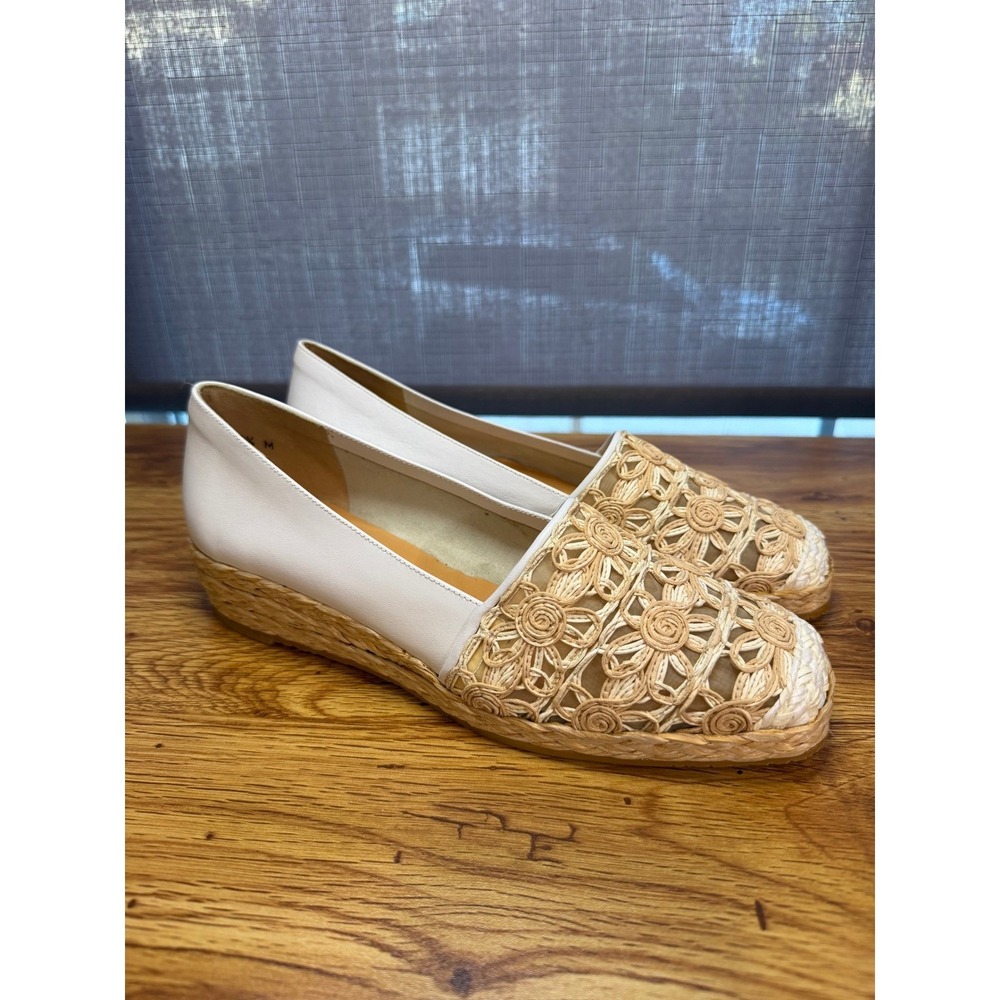Stuart Weitzman White Leather Floral Crochet Raffia‎ Espadrille Wedges 7.5 NWOT